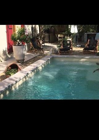 La Suite De Garlone Aujargues Exterior photo